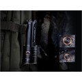 Latarka Fenix LR35R Black 10.000lm 500m (7).jpg